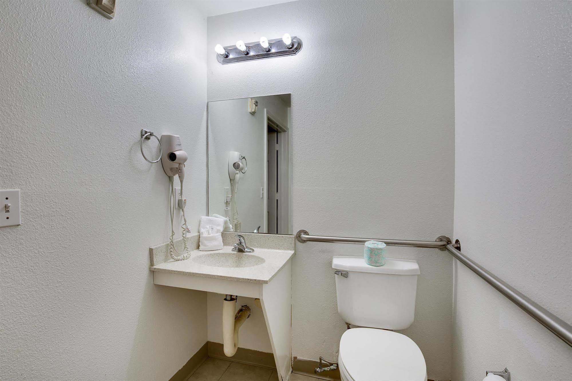 Studio 6-houston, Tx - Clear Lake Friendswood